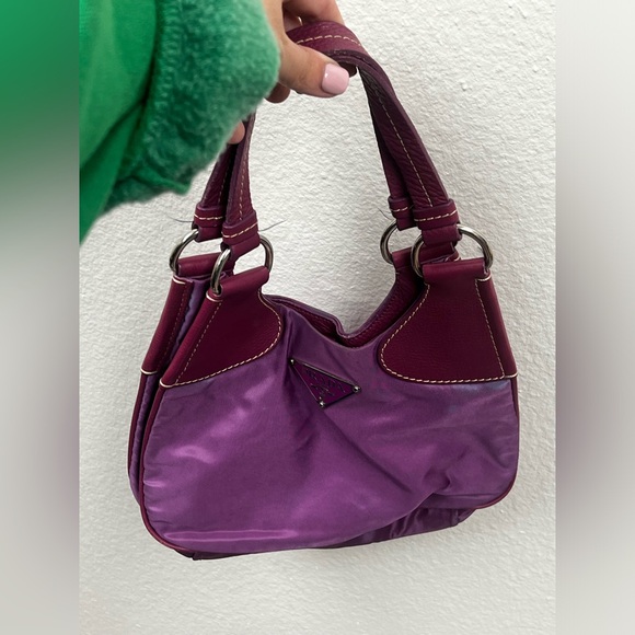 Vintage Prada Nylon and Leather Shoulder Bag - Picture 11 of 11